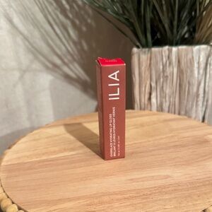 ILIA Lip Gloss Box in Rusty Coral
